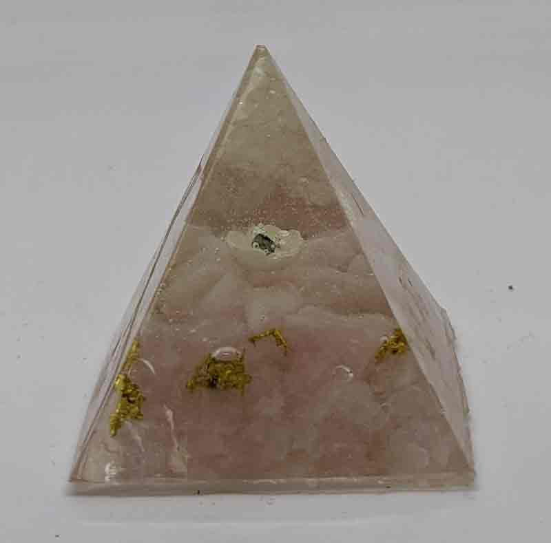 Rosenquarz Pyramide