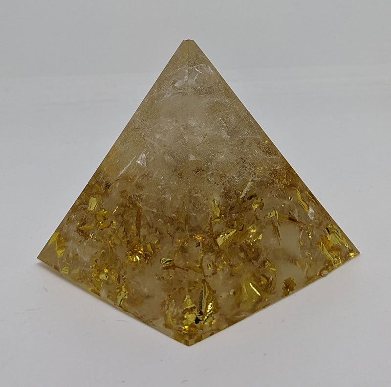 Quarz Kristall Pyramide